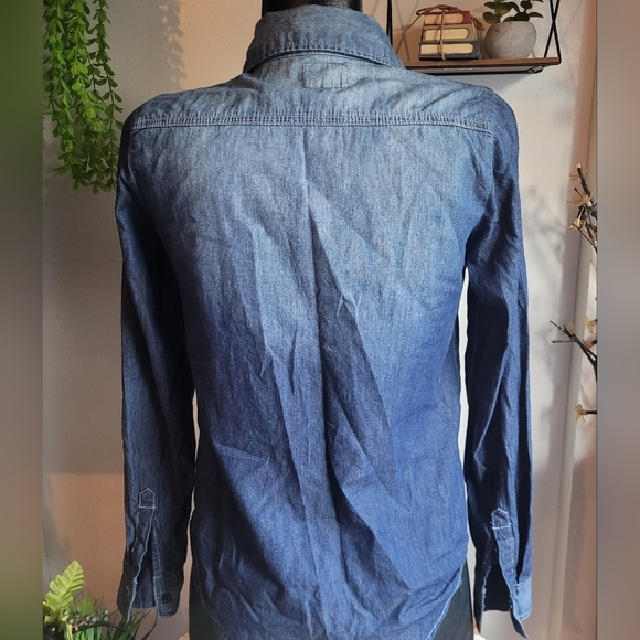 Cello Denimwear Blue Faded Detail Button Up Shirt M - Picture 6 of 7